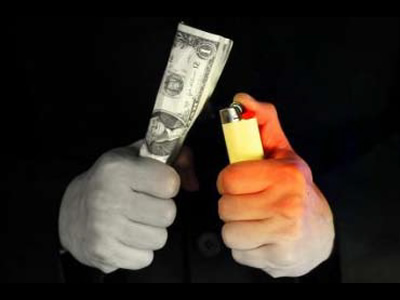 Publicidad de gobierno, despilfarro criminal