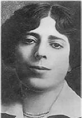 María Enriqueta, a los 45 Años de su Adiós