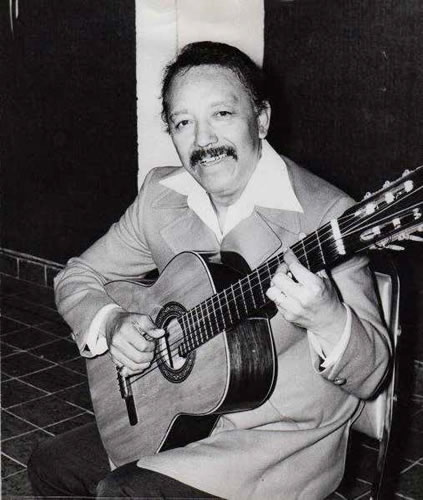 Miguel Medina: “Se nos mueren los trovadores”