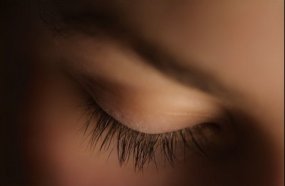 ¿Y tu cierras los ojos?