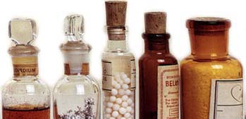 HOMEOPATÍA ANTECEDENTES HISTÓRICOS